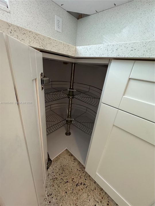 For Sale: $1,375,000 (0 beds, 0 baths, 4652 Square Feet)