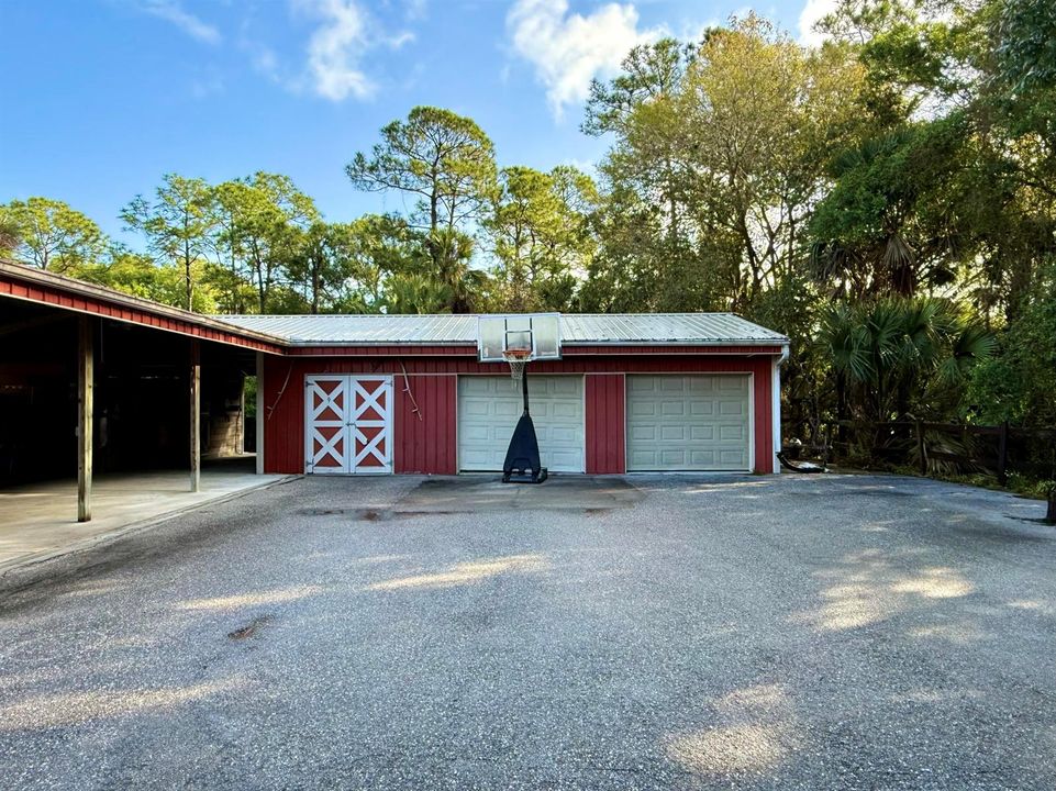 Barn with 2 Car Garage