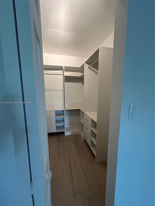 На продажу: $157,777 (1 спален, 1 ванн, 700 Квадратных фут)