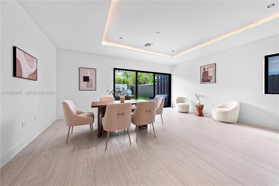 For Sale: $1,495,000 (4 beds, 4 baths, 2750 Square Feet)