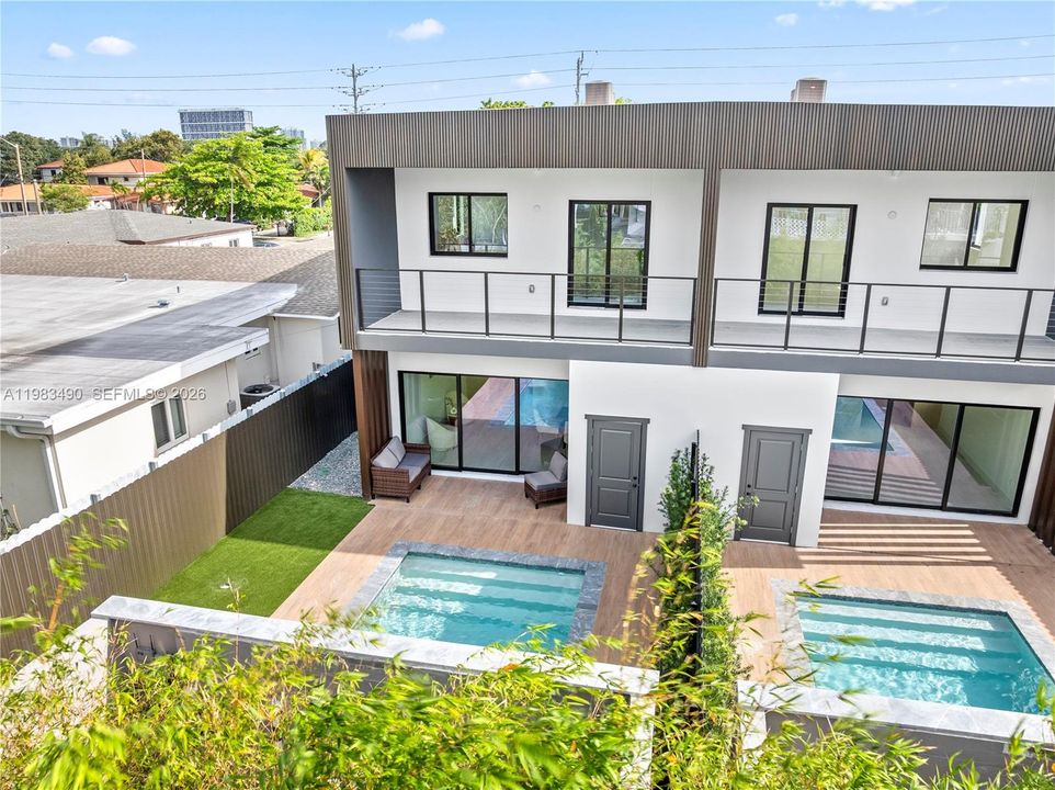 For Sale: $1,495,000 (4 beds, 4 baths, 2750 Square Feet)
