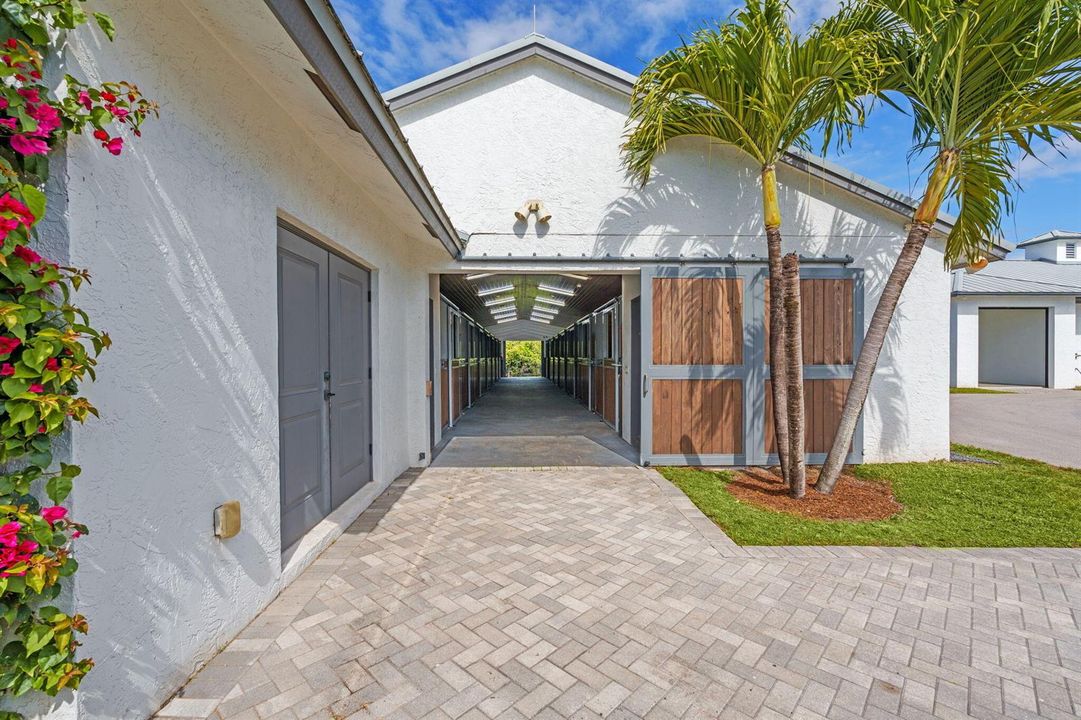 38-web-or-mls-A7408870