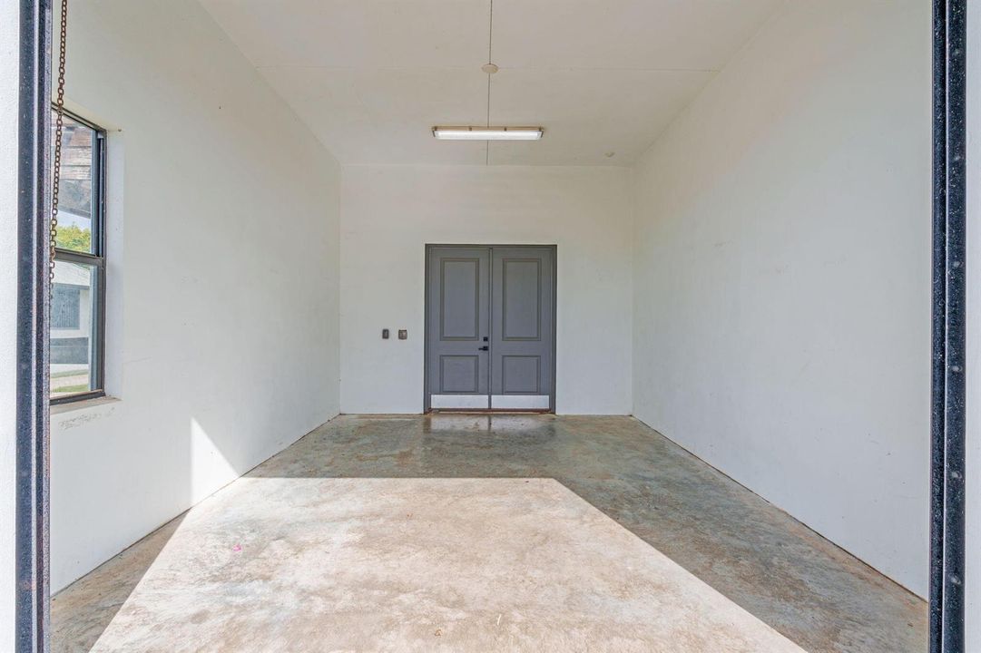 19-web-or-mls-A7408780