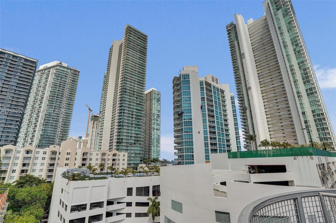 En Venta: $385,000 (1 camas, 1 baños, 641 Pies cuadrados)
