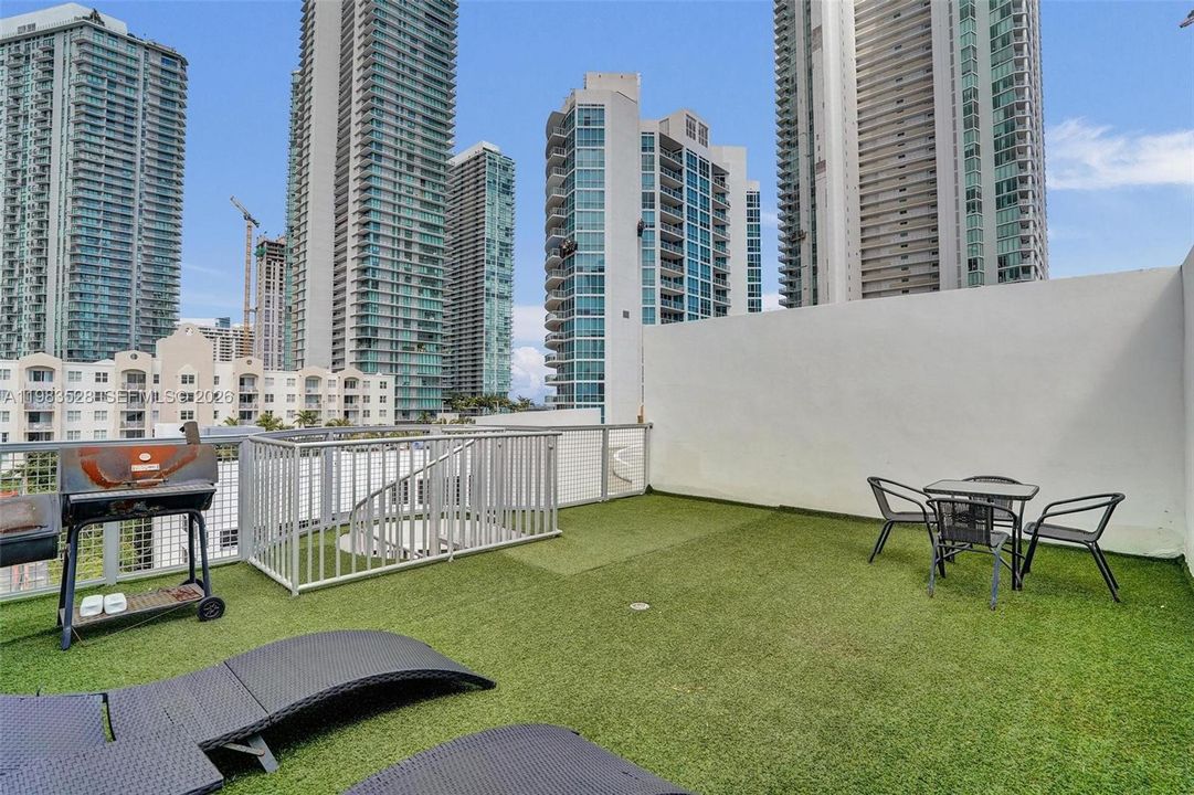 En Venta: $385,000 (1 camas, 1 baños, 641 Pies cuadrados)