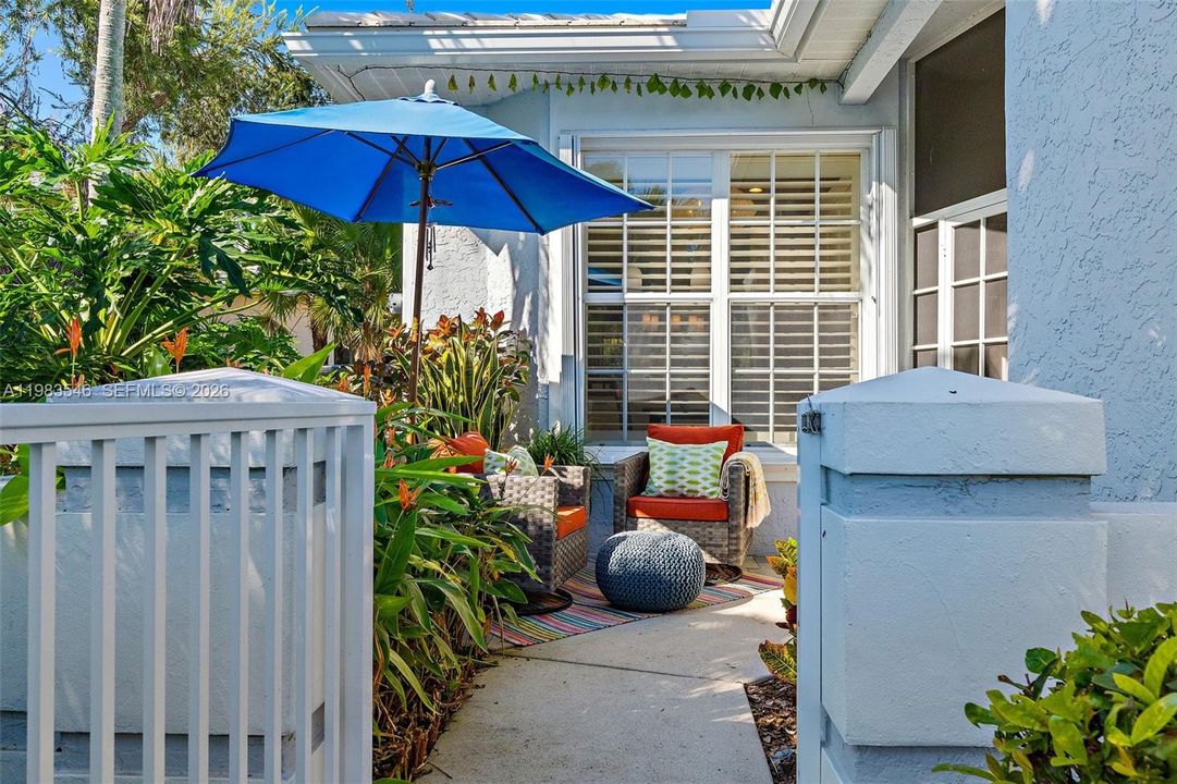 Recently Rented: $3,000 (2 beds, 2 baths, 1338 Square Feet)