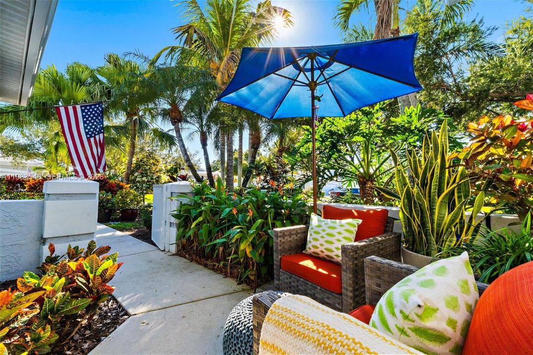 Recently Rented: $3,000 (2 beds, 2 baths, 1338 Square Feet)