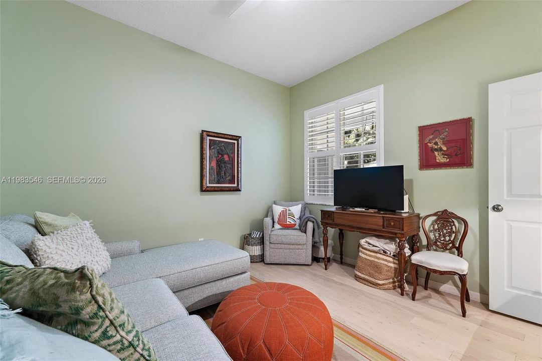 Recently Rented: $3,000 (2 beds, 2 baths, 1338 Square Feet)