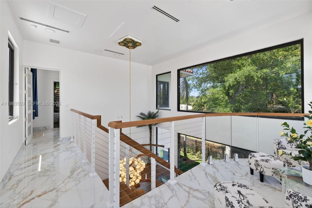 En Venta: $3,700,000 (4 camas, 4 baños, 3727 Pies cuadrados)