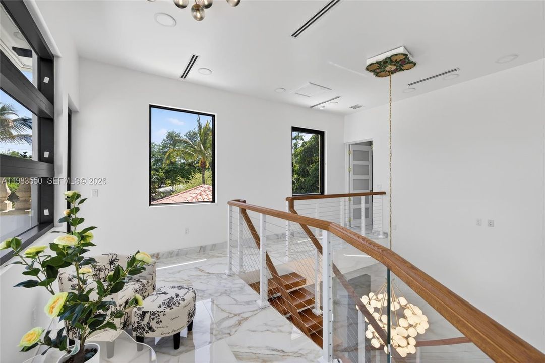 En Venta: $3,700,000 (4 camas, 4 baños, 3727 Pies cuadrados)