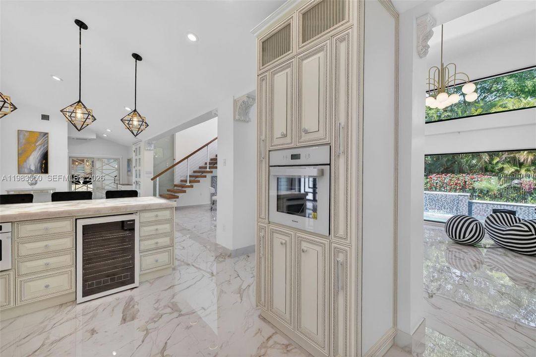 En Venta: $3,700,000 (4 camas, 4 baños, 3727 Pies cuadrados)