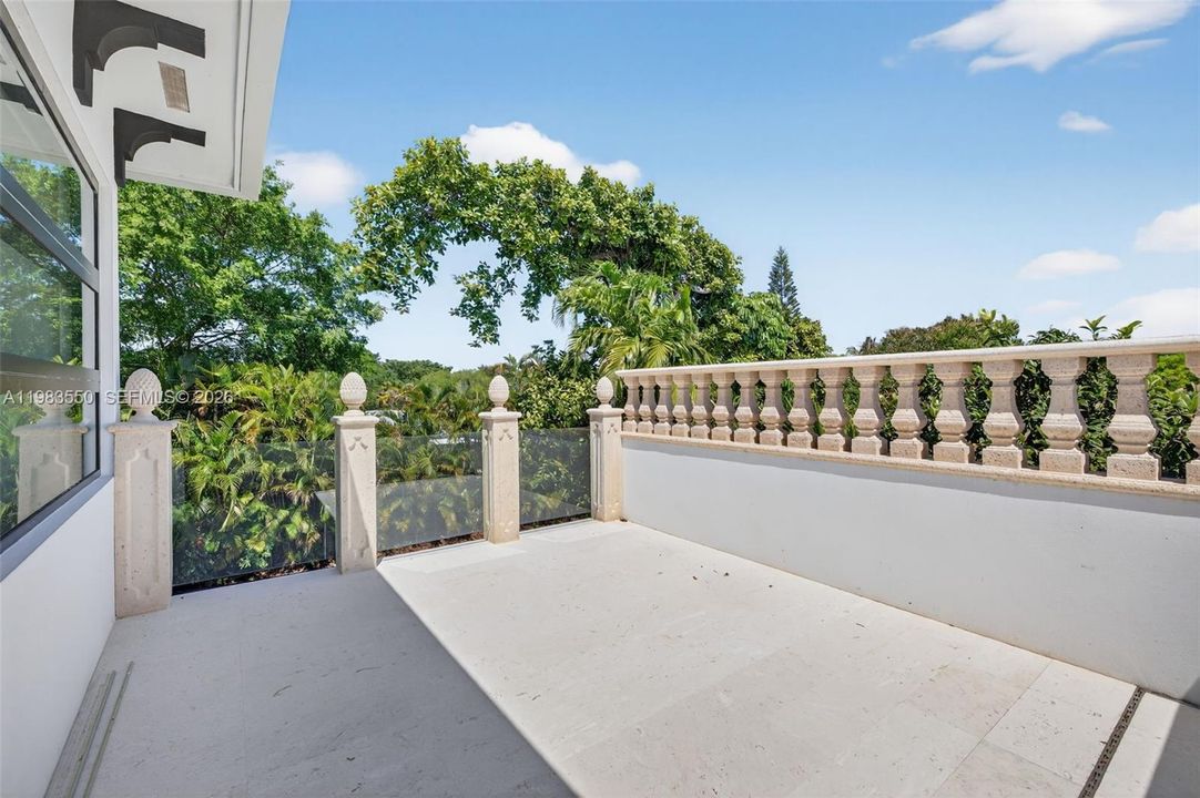 En Venta: $3,700,000 (4 camas, 4 baños, 3727 Pies cuadrados)