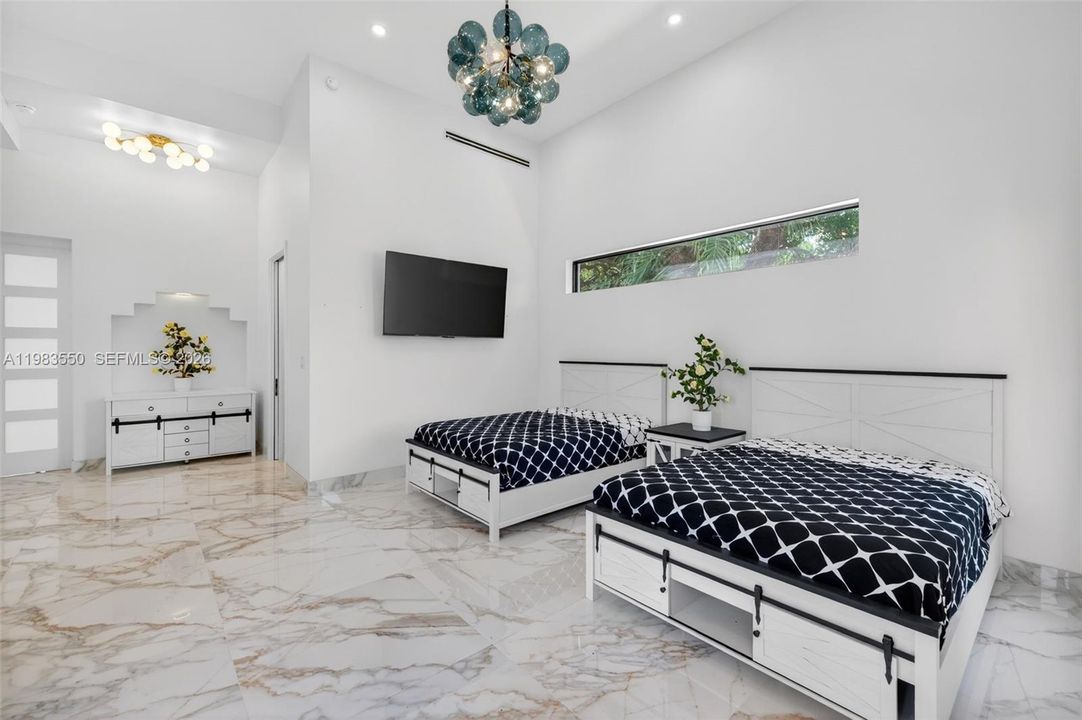En Venta: $3,700,000 (4 camas, 4 baños, 3727 Pies cuadrados)
