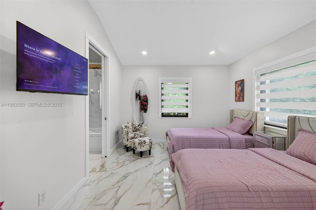 En Venta: $3,700,000 (4 camas, 4 baños, 3727 Pies cuadrados)