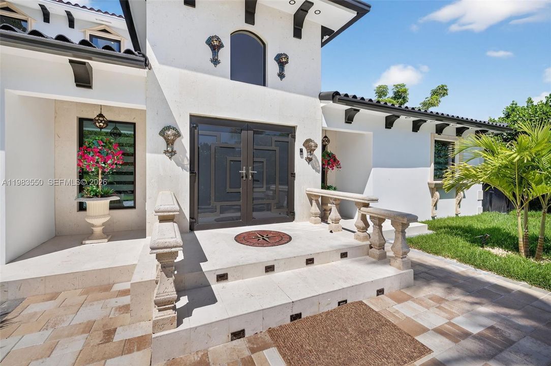 En Venta: $3,700,000 (4 camas, 4 baños, 3727 Pies cuadrados)