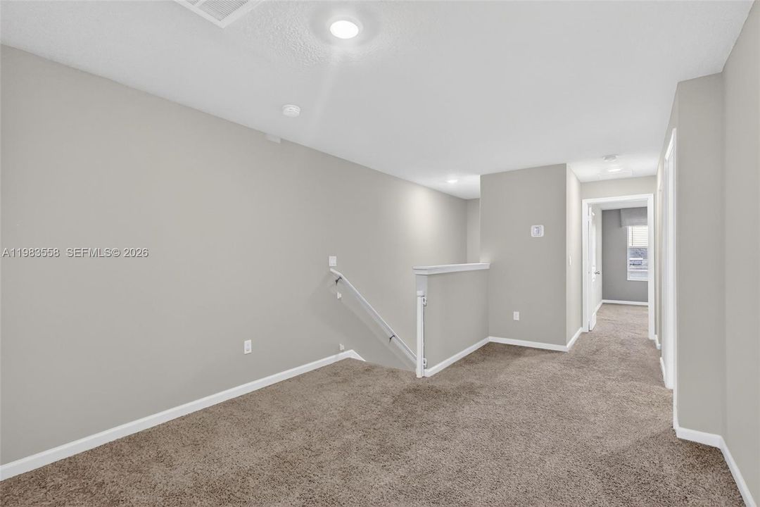 En Venta: $445,000 (3 camas, 2 baños, 1804 Pies cuadrados)