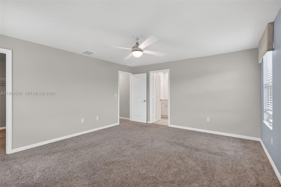 En Venta: $445,000 (3 camas, 2 baños, 1804 Pies cuadrados)