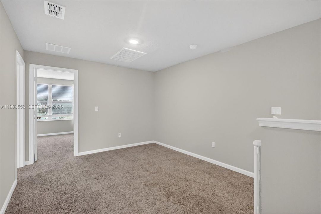 En Venta: $445,000 (3 camas, 2 baños, 1804 Pies cuadrados)