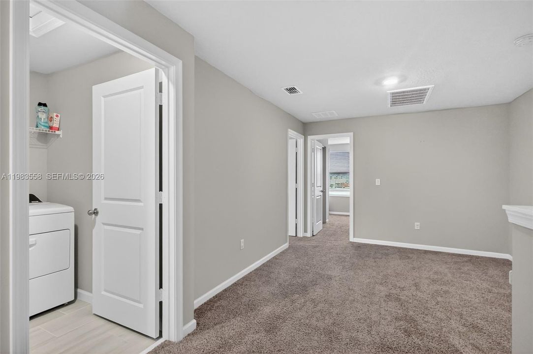 En Venta: $445,000 (3 camas, 2 baños, 1804 Pies cuadrados)