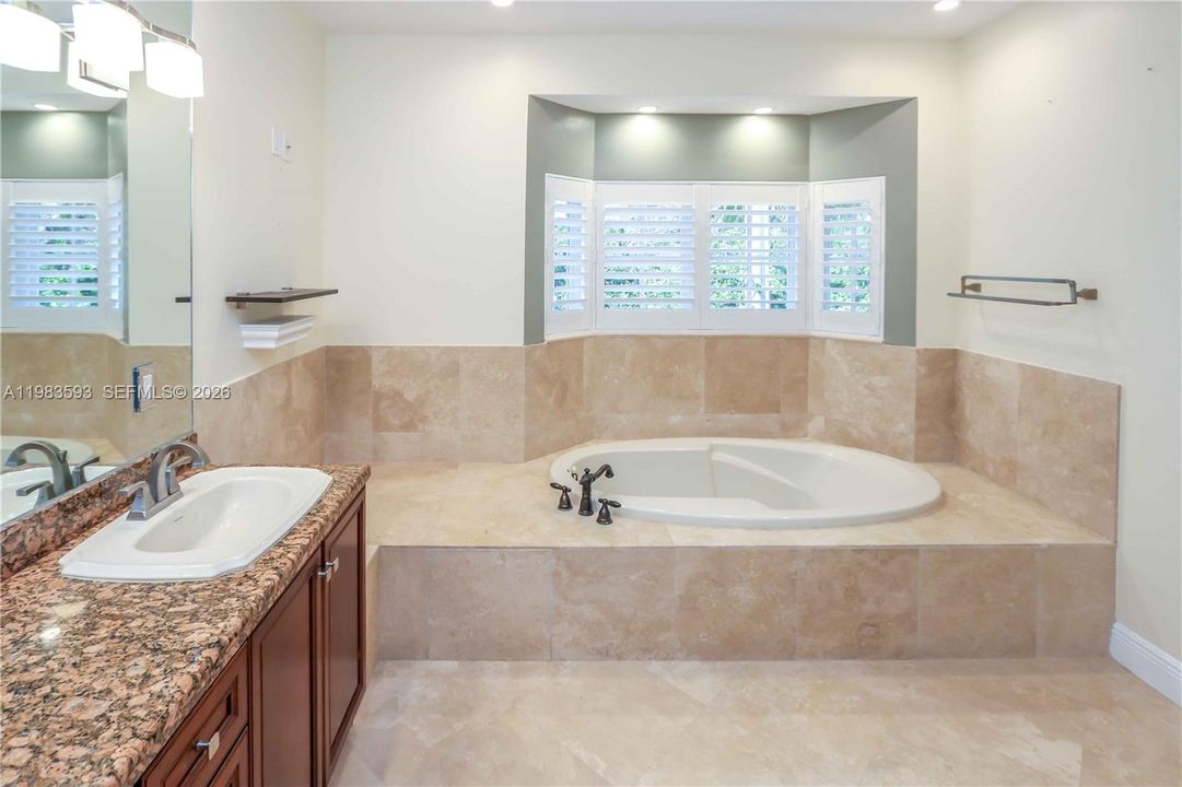 Active With Contract: $7,500 (4 beds, 3 baths, 3001 Square Feet)