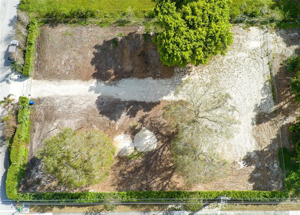 For Sale: $7,000 (30,928.00 acres)