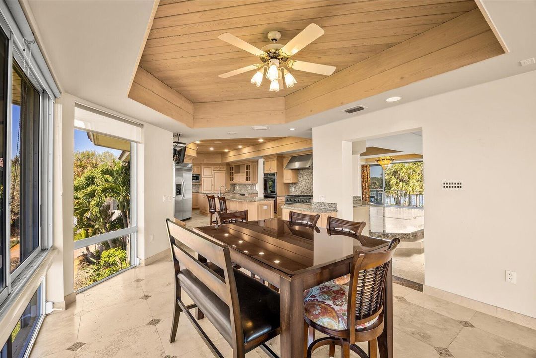 Eat in Kitchen