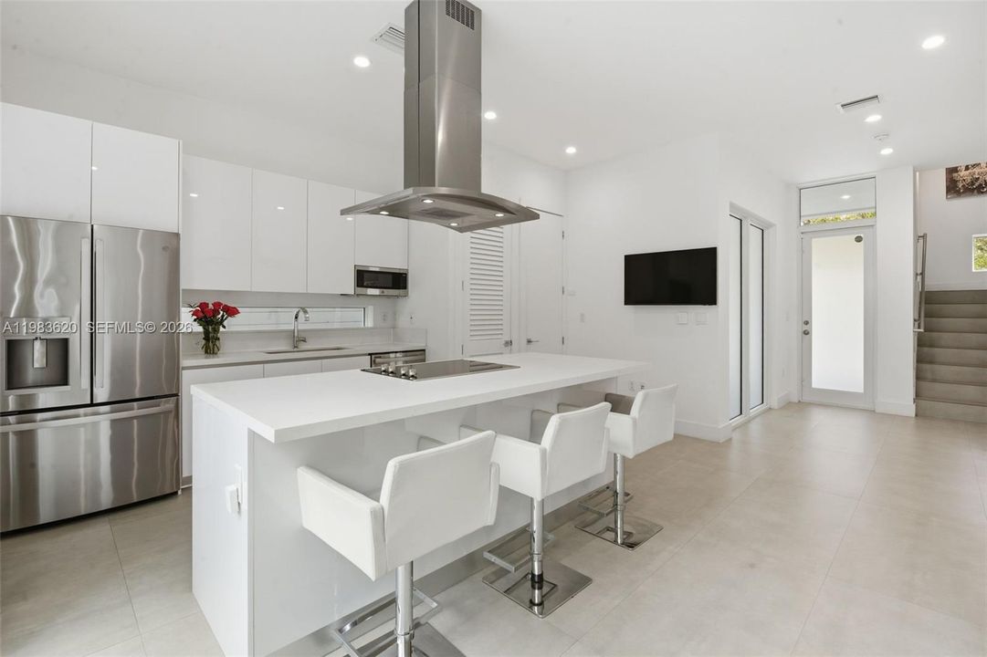 En Venta: $1,249,000 (3 camas, 2 baños, 1260 Pies cuadrados)