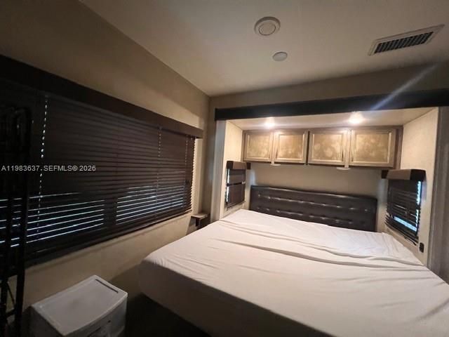 En Renta: $1,000 (1 camas, 1 baños, 1100 Pies cuadrados)