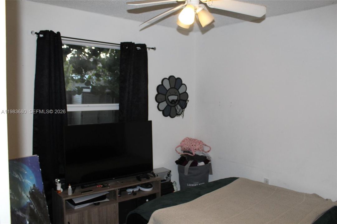 На продажу: $504,900 (3 спален, 2 ванн, 1423 Квадратных фут)