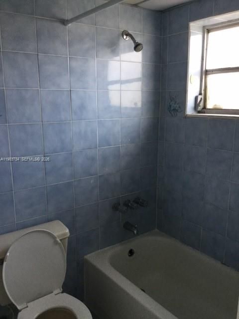 En Venta: $250,000 (2 camas, 2 baños, 996 Pies cuadrados)