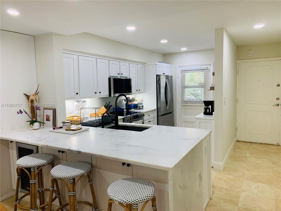 En Venta: $675,000 (2 camas, 2 baños, 1060 Pies cuadrados)