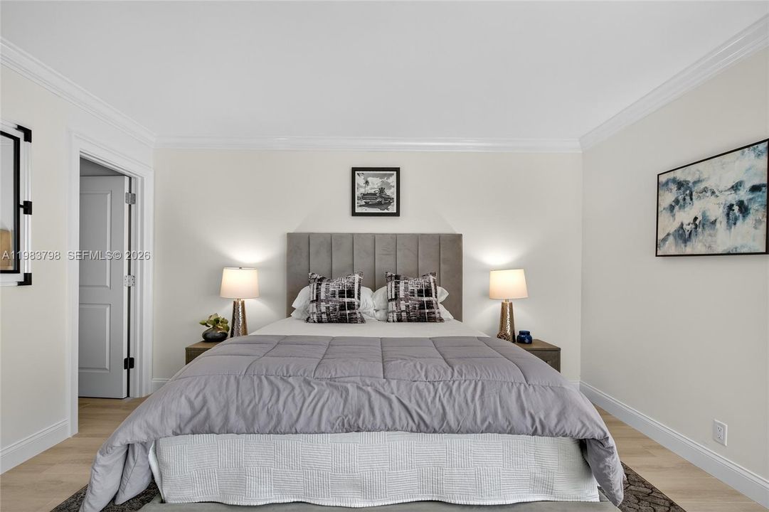 En Venta: $2,695,000 (2 camas, 2 baños, 2010 Pies cuadrados)