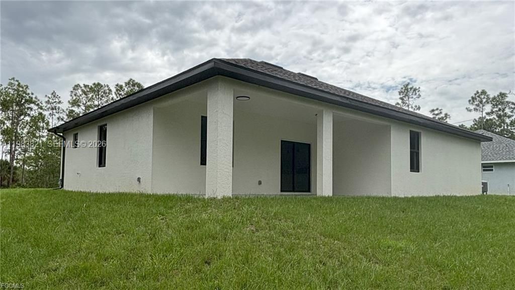 Vendido Recientemente: $385,000 (4 camas, 2 baños, 1771 Pies cuadrados)