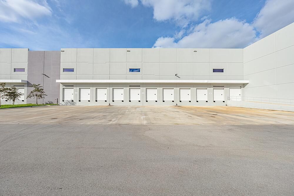 Exterior_12000NW39St_CS_32