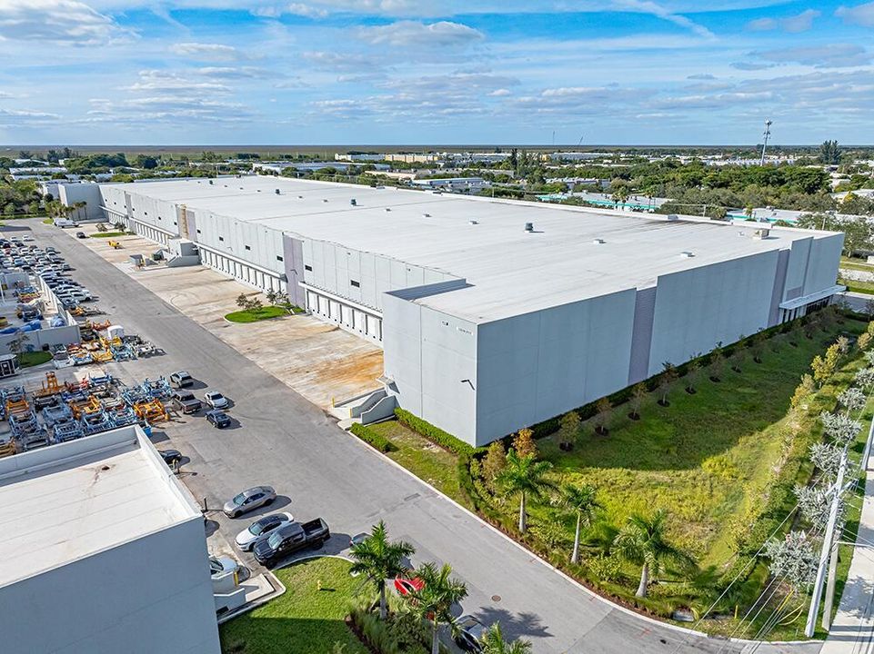 Aerial_12000NW39St_CS_15