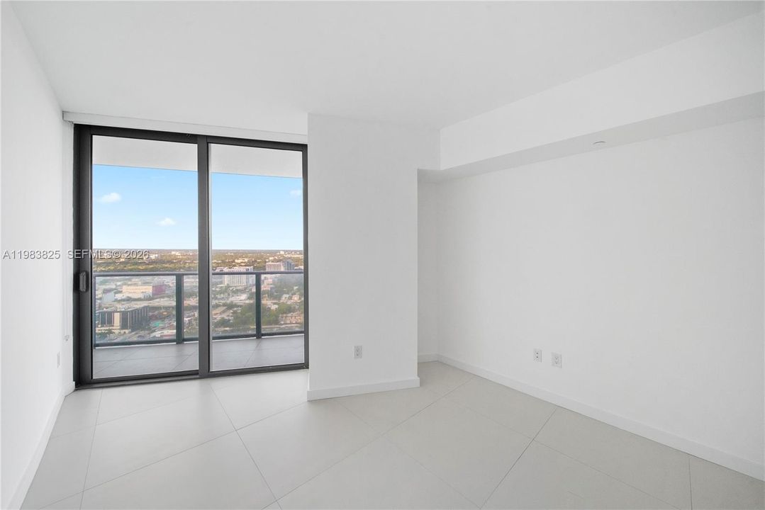En Venta: $825,000 (2 camas, 2 baños, 1141 Pies cuadrados)
