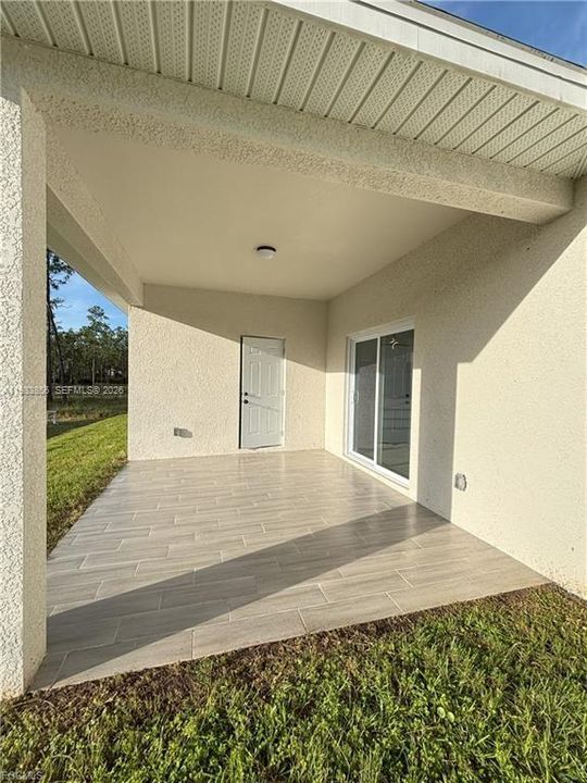 Vendido Recientemente: $284,900 (3 camas, 2 baños, 1406 Pies cuadrados)