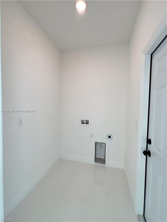 Vendido Recientemente: $284,900 (3 camas, 2 baños, 1406 Pies cuadrados)
