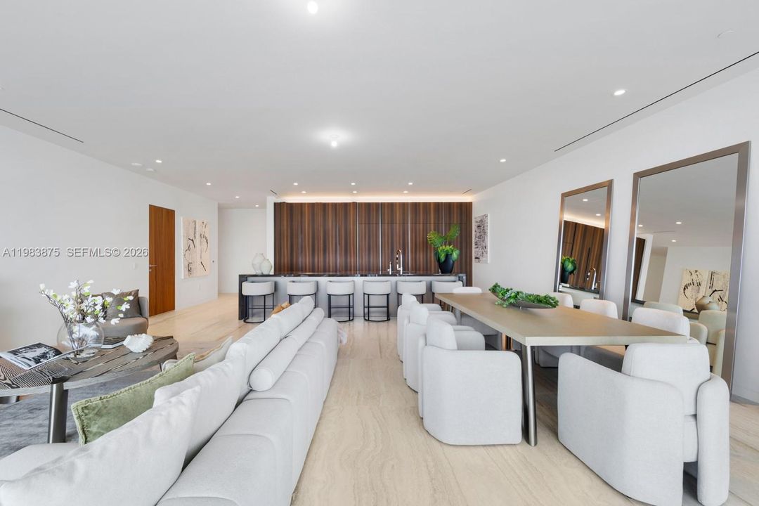 For Sale: $6,900,000 (3 beds, 3 baths, 2608 Square Feet)