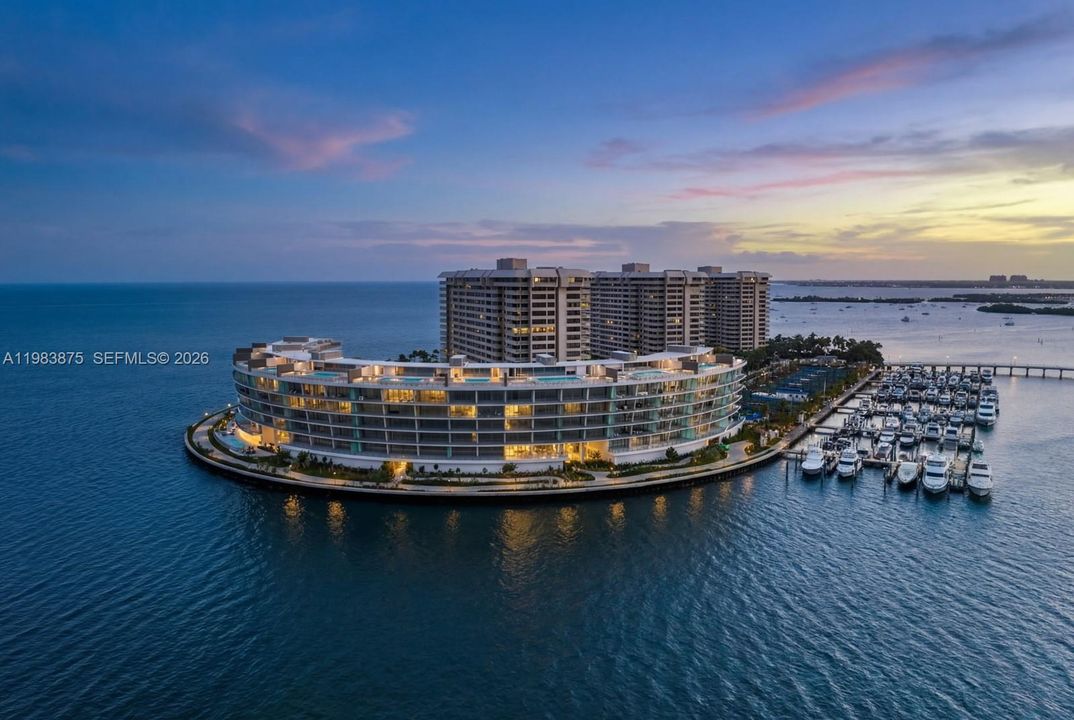 For Sale: $6,900,000 (3 beds, 3 baths, 2608 Square Feet)