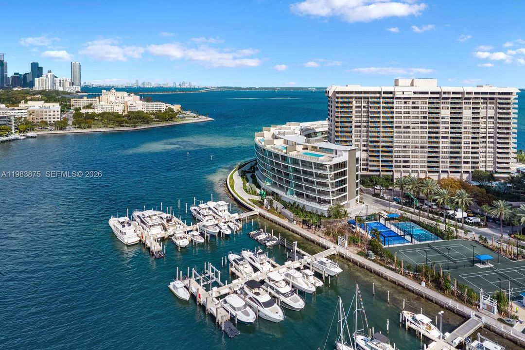 For Sale: $6,900,000 (3 beds, 3 baths, 2608 Square Feet)