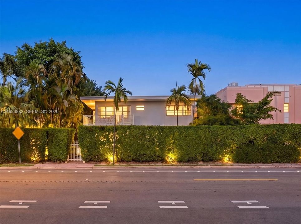 En Venta: $199,999 (0 camas, 1 baños, 430 Pies cuadrados)