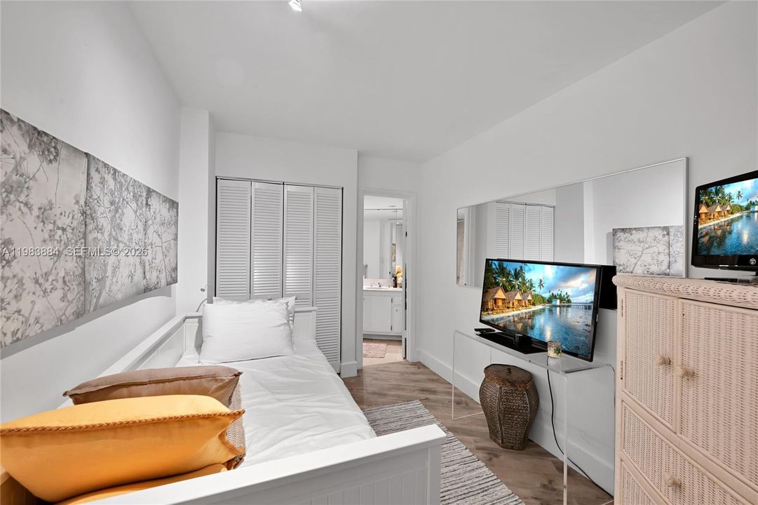 Recientemente alquilado: $3,950 (1 camas, 1 baños, 1114 Pies cuadrados)