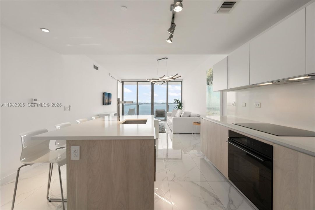 En Venta: $789,000 (1 camas, 1 baños, 959 Pies cuadrados)
