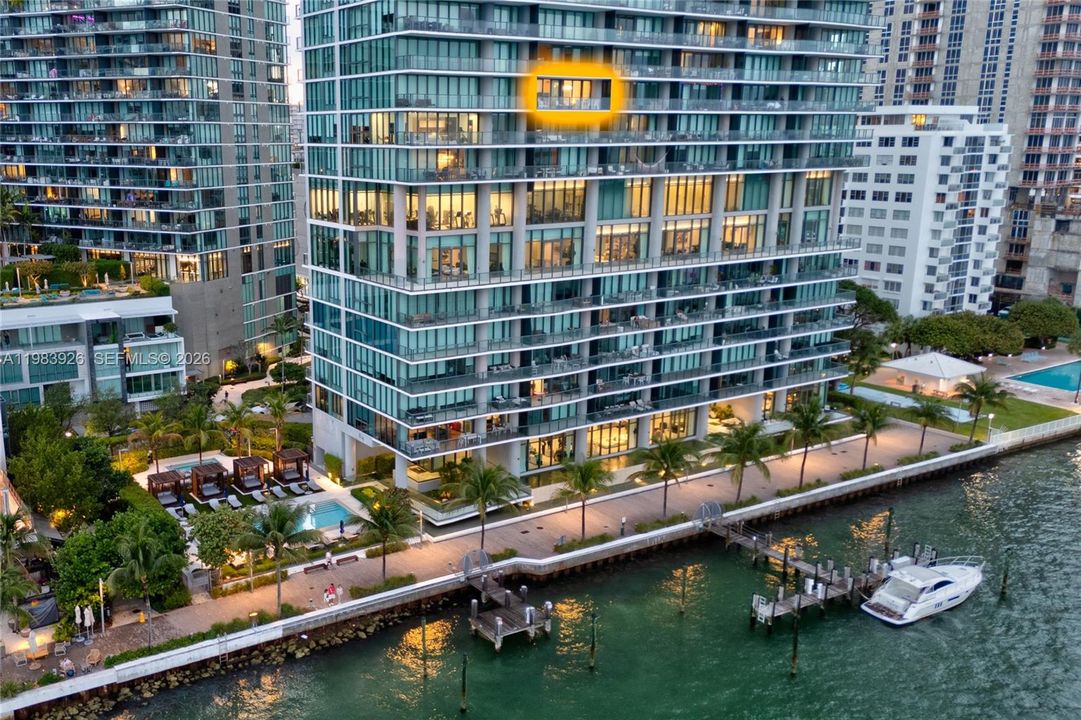 En Venta: $789,000 (1 camas, 1 baños, 959 Pies cuadrados)