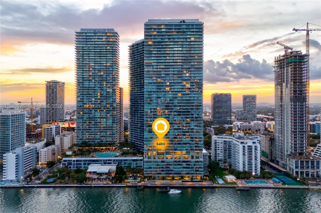 En Venta: $789,000 (1 camas, 1 baños, 959 Pies cuadrados)