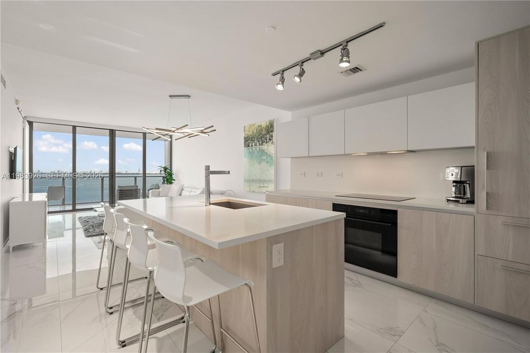 En Venta: $789,000 (1 camas, 1 baños, 959 Pies cuadrados)