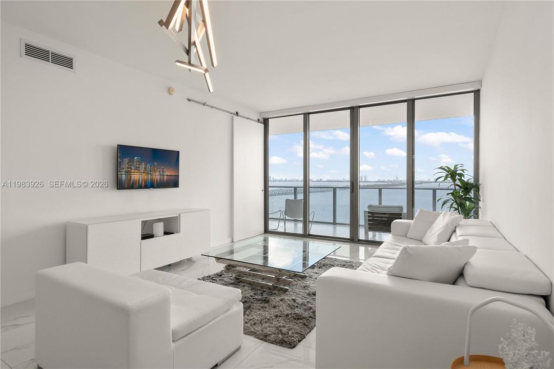 En Venta: $789,000 (1 camas, 1 baños, 959 Pies cuadrados)