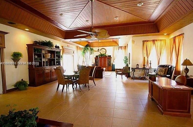 En Venta: $168,000 (1 camas, 1 baños, 736 Pies cuadrados)