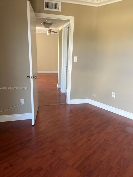 Activo con contrato: $239,000 (2 camas, 2 baños, 960 Pies cuadrados)